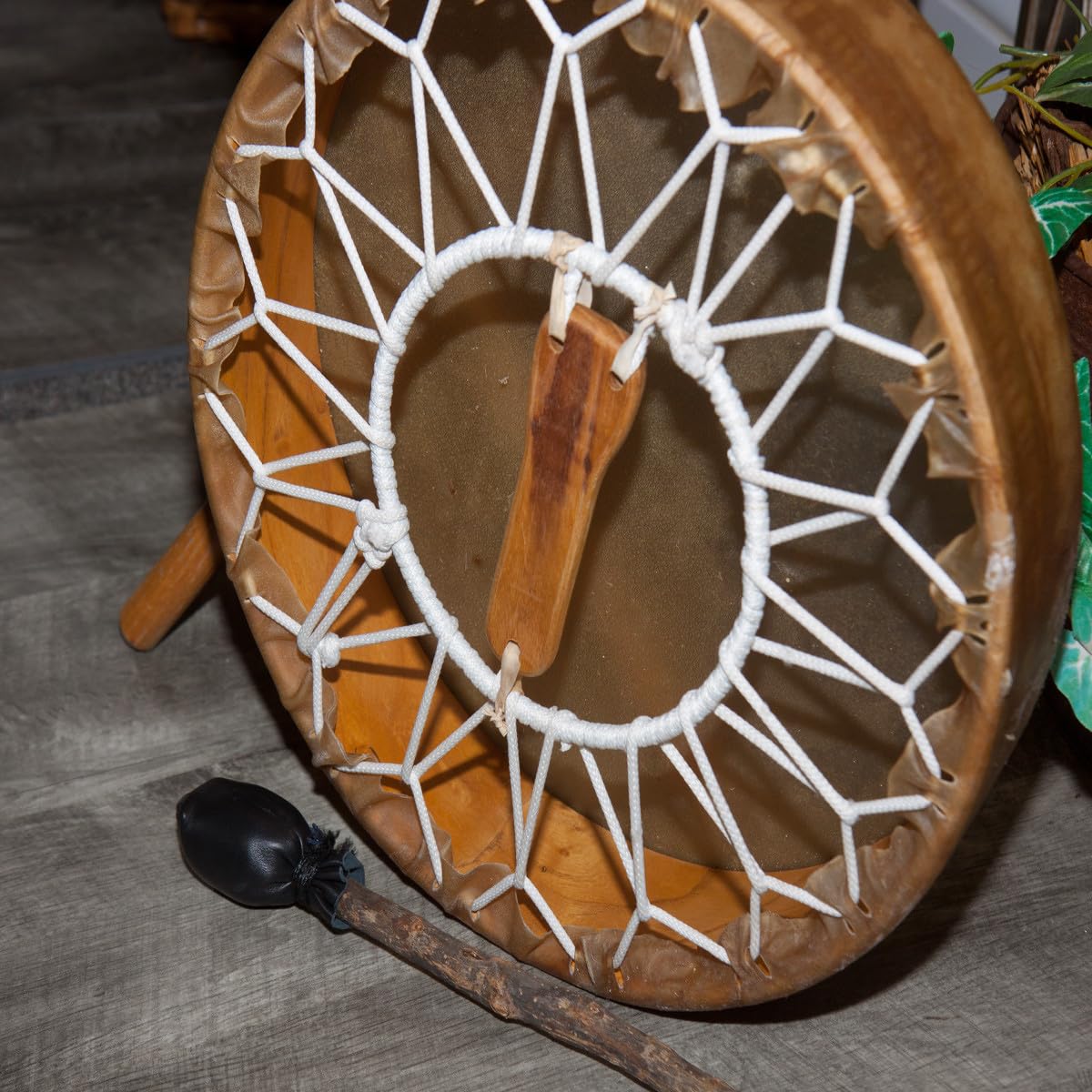 14" Lightweight Wood Frame Drum w/Leather Beater - Pre-tuned Calfskin Head