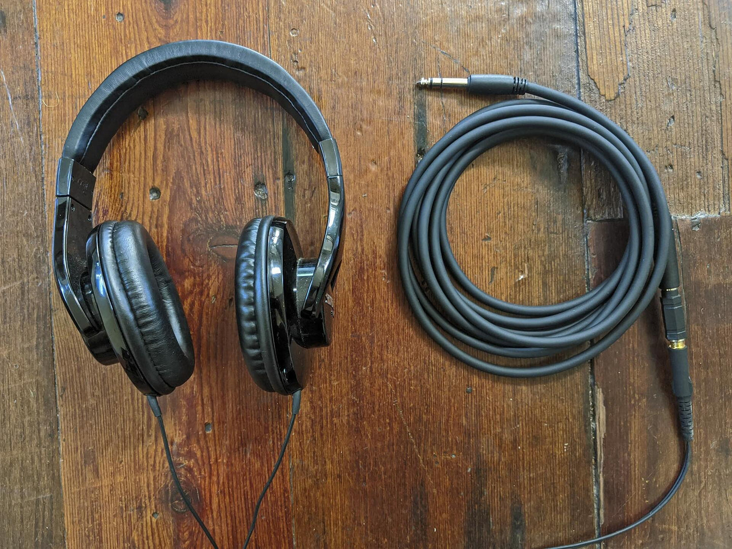 Pig Hog PHX14-10 1/4" TRSF to 1/4" TRSM Headphone Extension Cable, 10 Feet