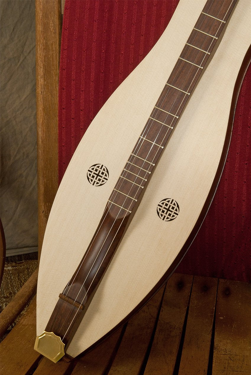 Roosebeck Emma Mountain Dulcimer 4-String Vaulted Fretboard Spruce Knotwork