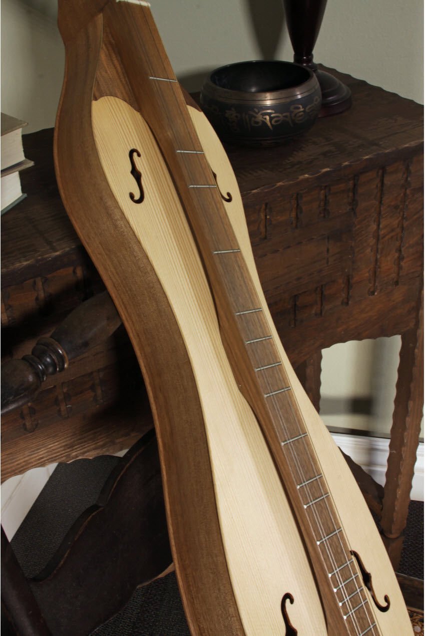 ROOSEBECK GRACE MOUNTAIN DULCIMER VAULTED SPRUCE TOP - MINOR BLEMISHED