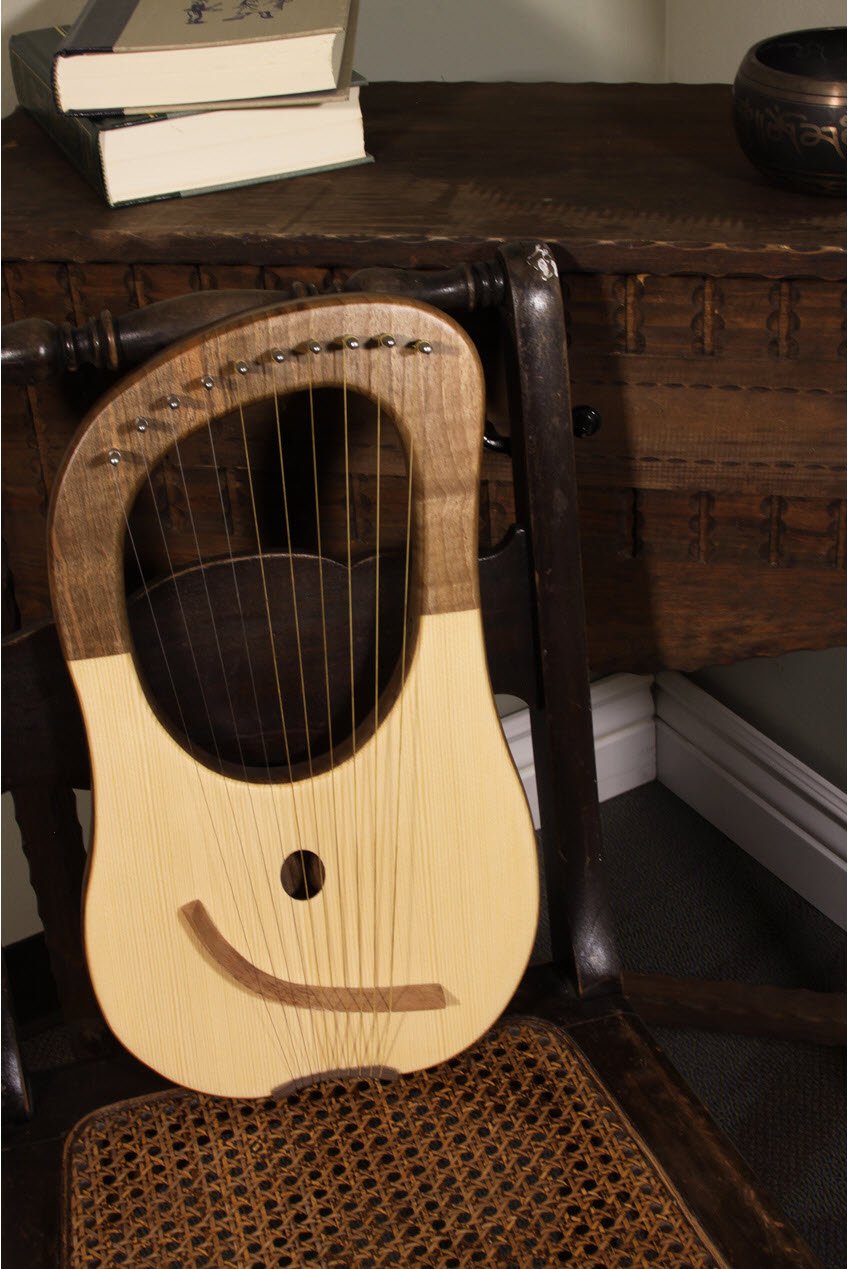 Mid-East 10-String Lyre Harp - Walnut