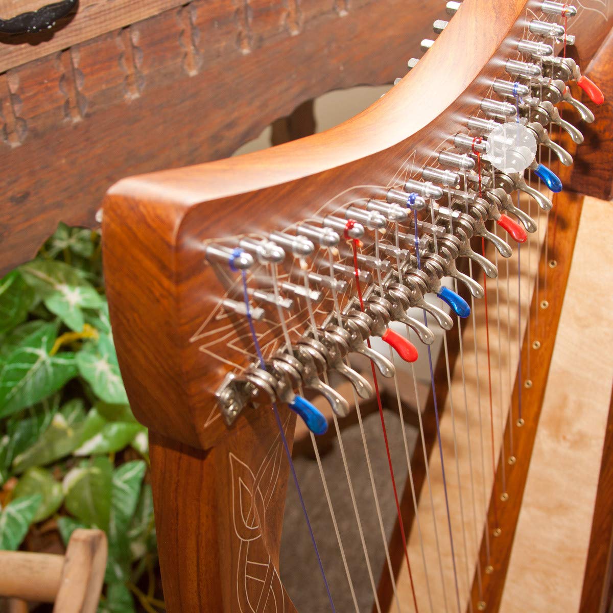 Roosebeck 19-String Pixie Harp w/Shelby Levers