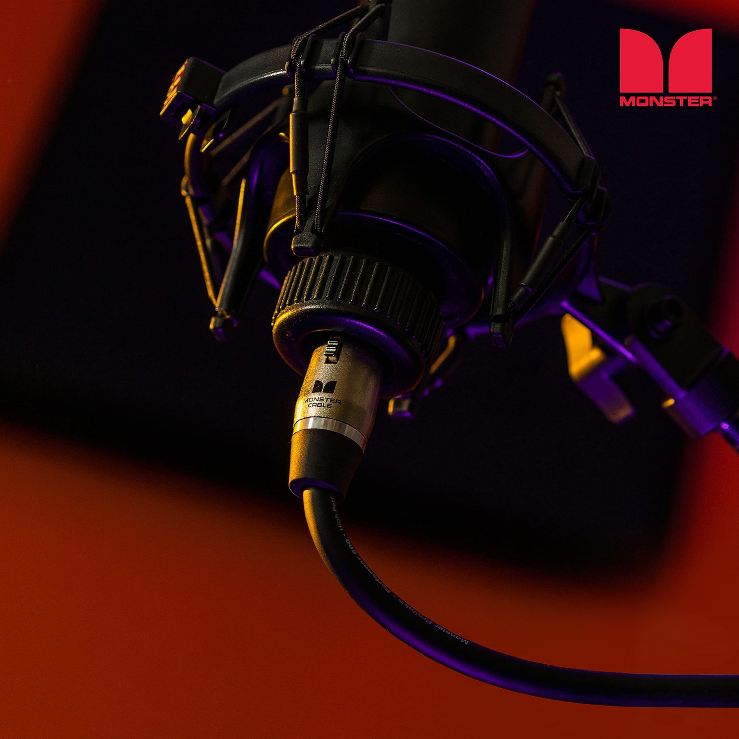 Monster Prolink Performer 600 Microphone Cable - Engineered with Custom XLR Connectors, Microfiber Dielectric, Duraflex Jacket, and Carbon Polymer Shielding, 10 ft. Cable